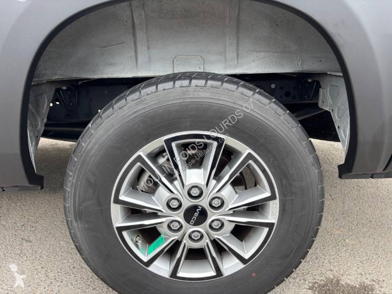 عربة نفعية Iveco