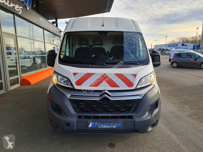 Furgoneta Citroën JUMPER FG 35 L2H2 2.0 BLUEHDI...