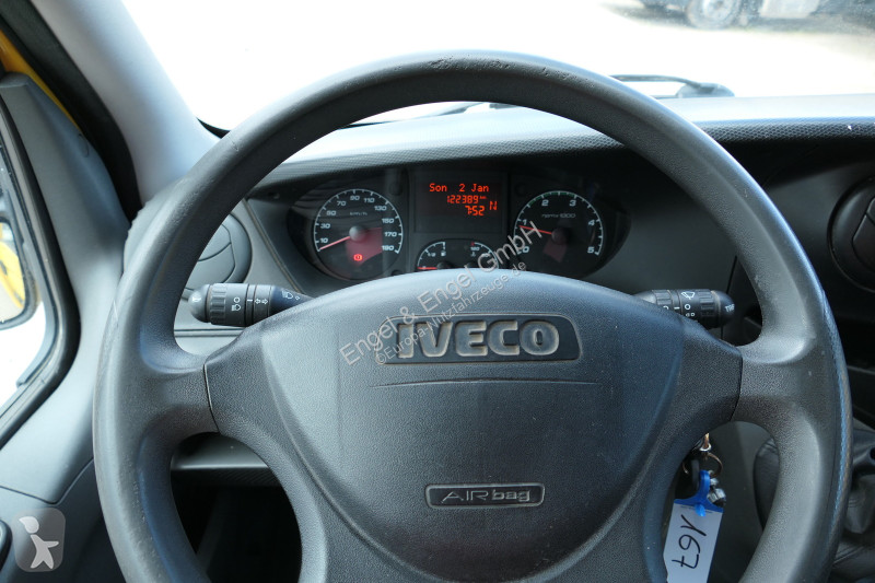 Furgoneta Iveco Daily 35 S11 C30C AUTOMATIK...