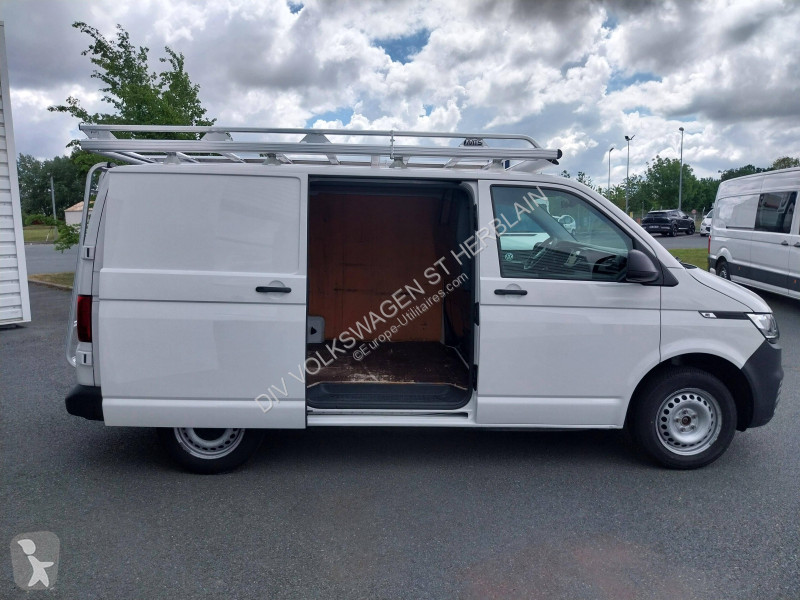 Комерційні автомобілі Volkswagen TRANSPORTER...