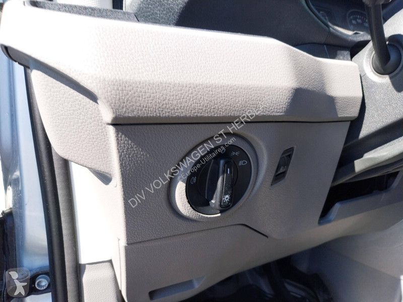Volkswagen CRAFTER VAN 35 L3H3 2.0 TDI 177 CH...