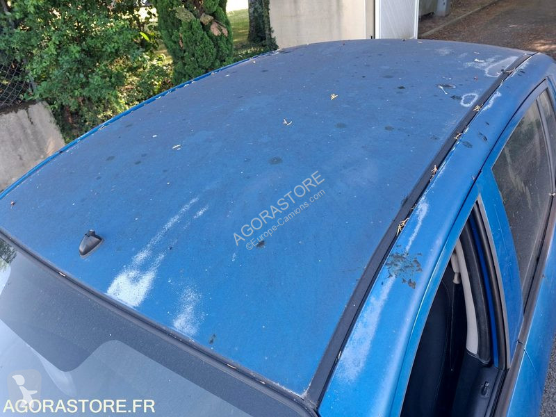 Véhicule utilitaire KIA PICANTO