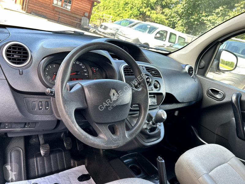 Véhicule utilitaire Renault Maxi Grand Volume...