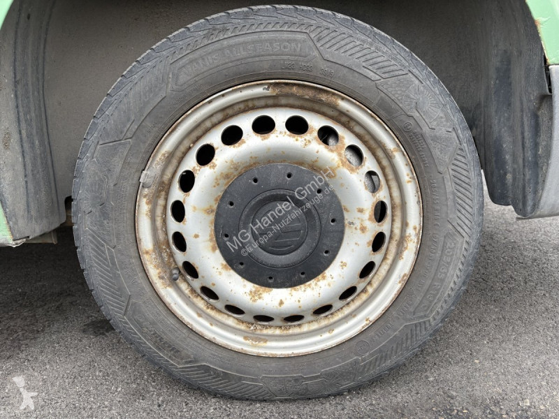 عربة نفعية Volkswagen T5 Transporter...