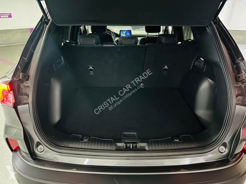 عربة نفعية Ford KUGA 2.5 DURATEC 190CH FHEV E85...