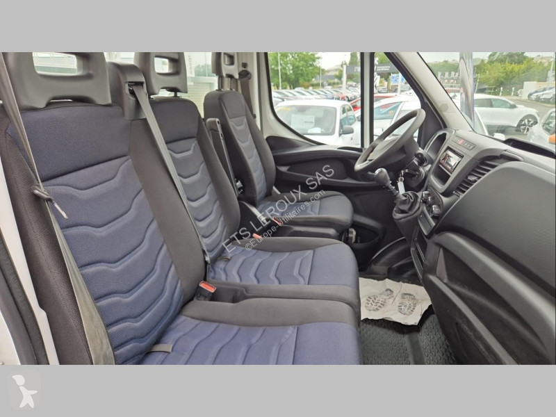 Furgoneta Iveco DAILY CHASSIS CABINE