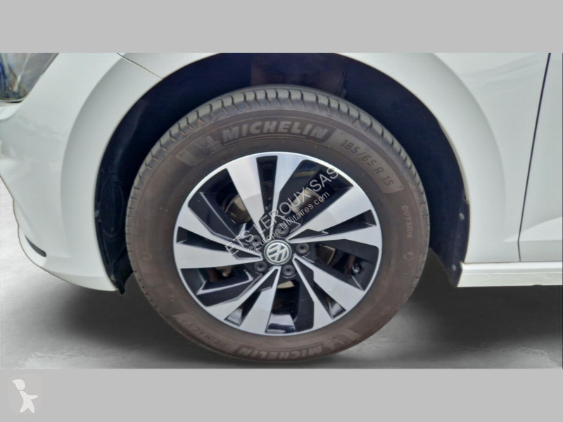 عربة نفعية Volkswagen POLO