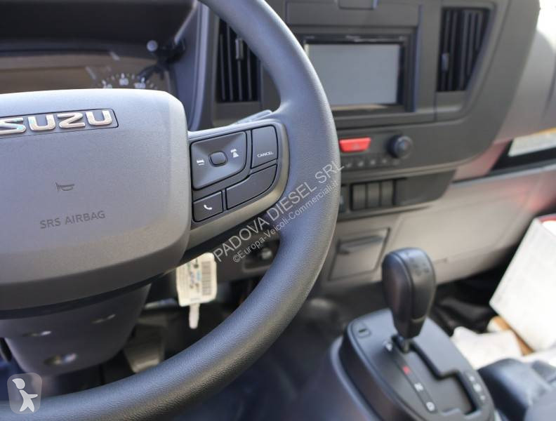 Veicolo commerciale Isuzu