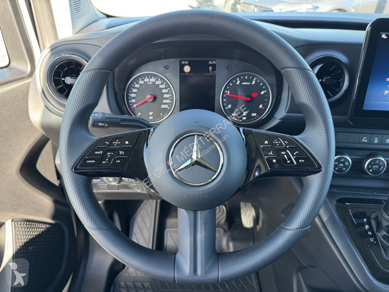 عربة نفعية Mercedes 112 CDI Fourgon Base Standard
