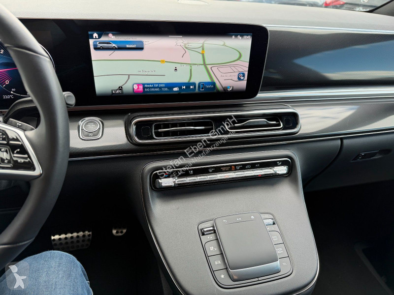 Furgoneta Mercedes V  d STYLE LED AHK2,5to...