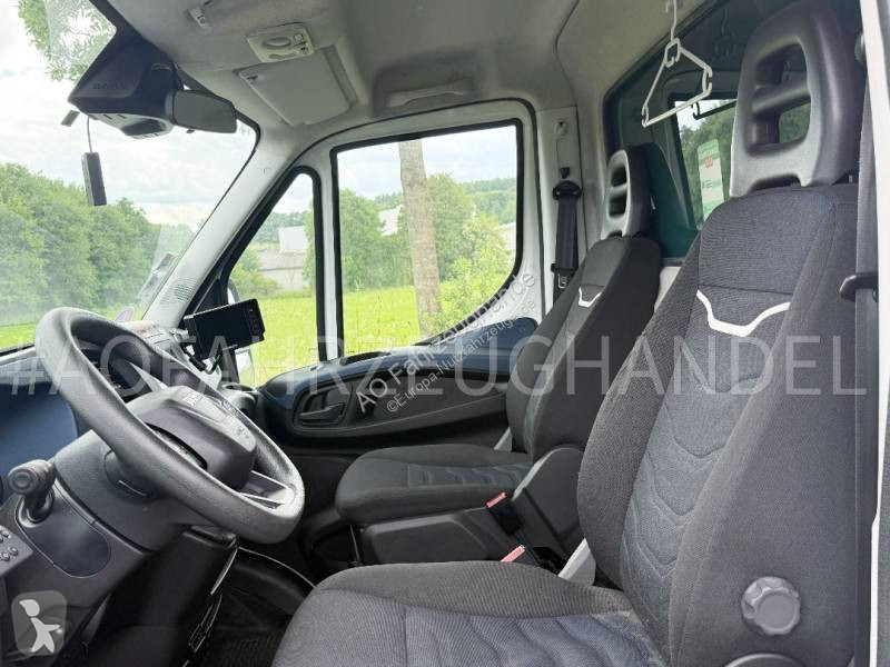 Samochód dostawczy Iveco