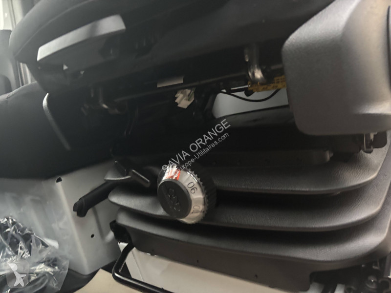Samochód dostawczy Mercedes 515 CDI PRO Standard