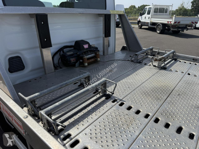 Véhicule utilitaire Iveco DAILY 35C16 3.0HPI...