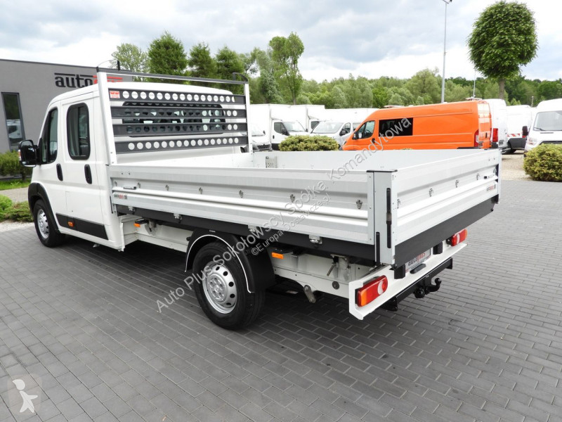 Samochód dostawczy Peugeot  BOXER