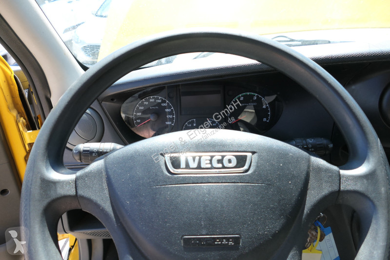Furgoneta Iveco Daily 35 S11 C30C AUTOMATIK...