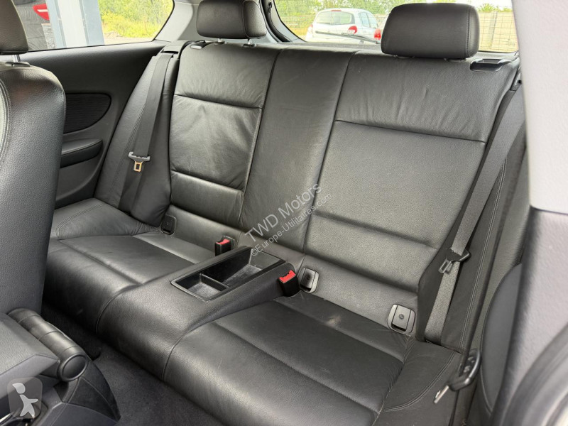 عربة نفعية BMW SERIE 1 118i 143CV E81 3P Confort