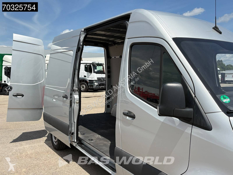 عربة نفعية Mercedes 215 CDI Automatik 150PS...