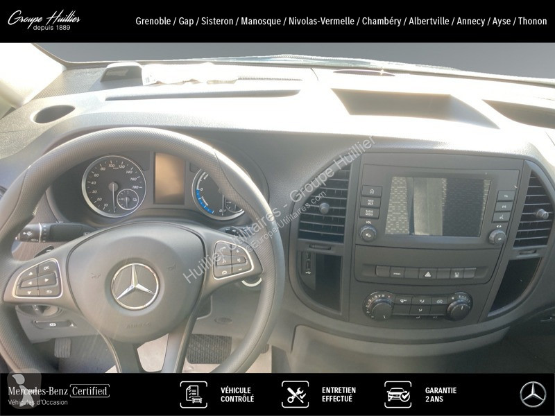 Véhicule utilitaire Mercedes e 112 Fourgon Long