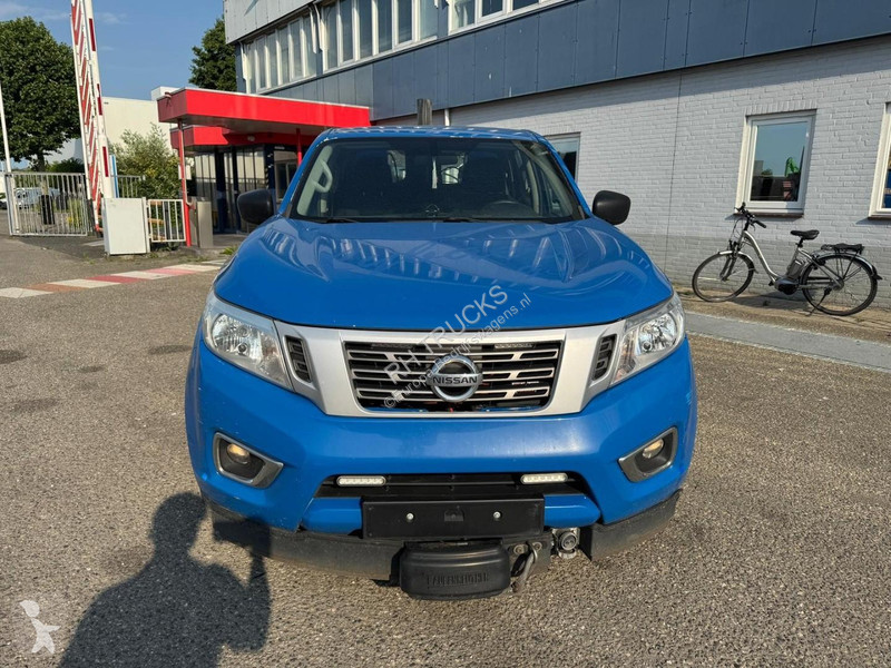 Nissan 4x4 tow truck 1.000 kg + 2x winch +...