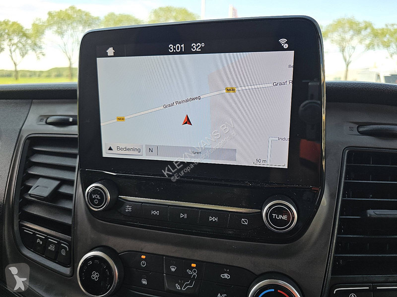 Véhicule utilitaire Ford L2H1 Navi Trekhaak!