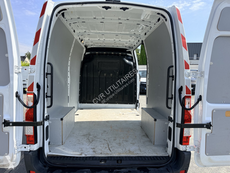 عربة نفعية Renault MASTER III FG F3500 L2H2 2.3...