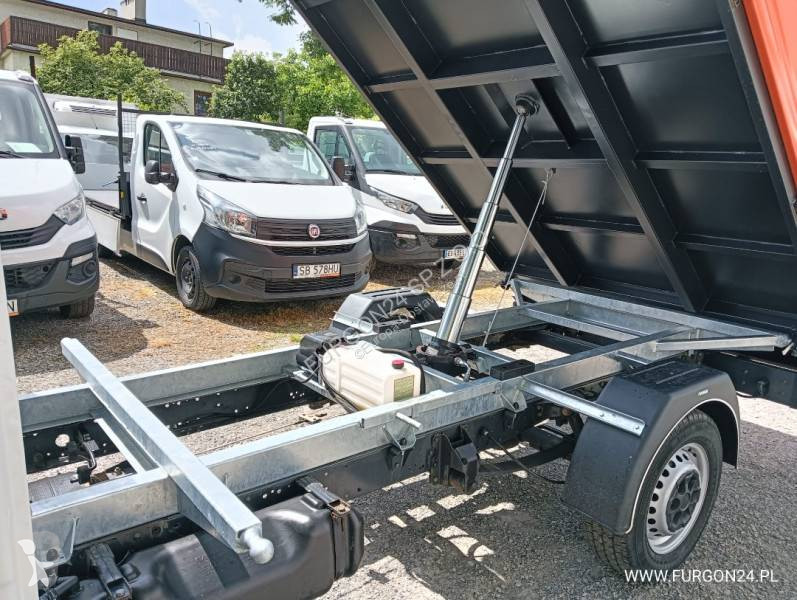 Samochód dostawczy Iveco