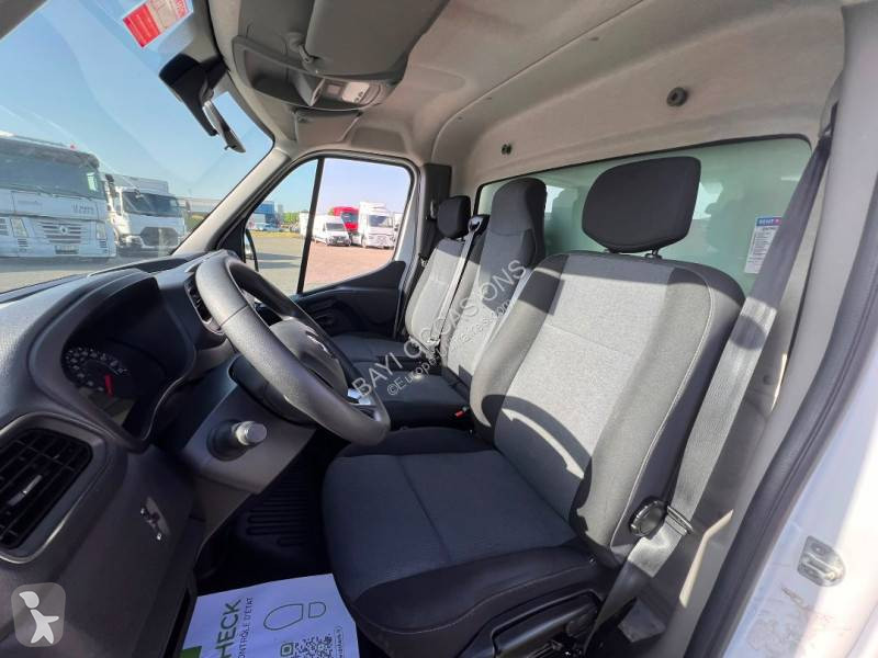 Samochód dostawczy Renault