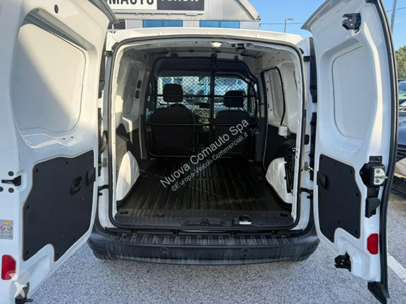 Renault II Transporter