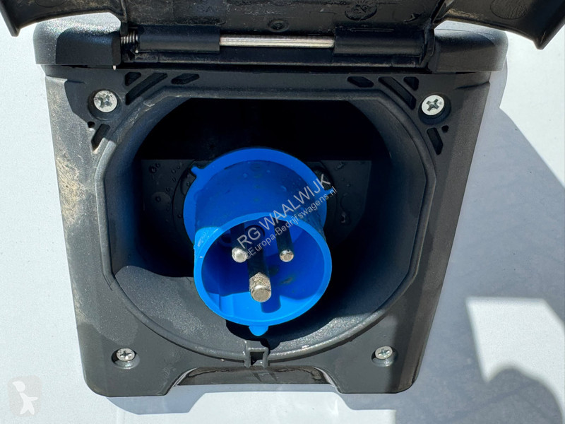 Furgoneta Renault -/- 20 °C Thermo King