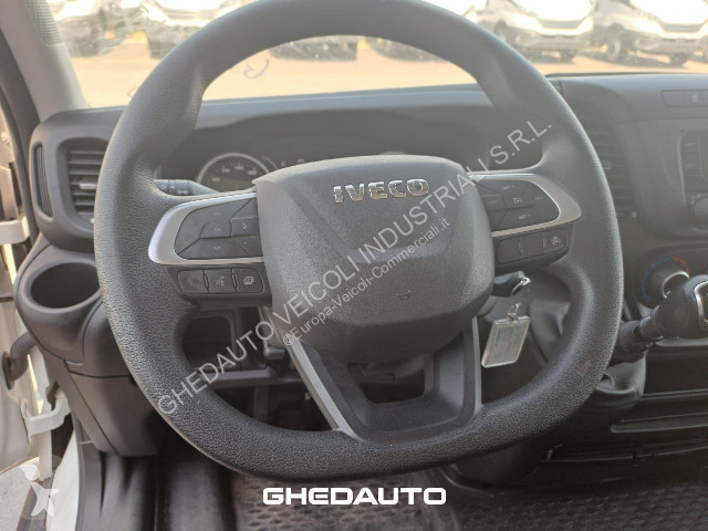 Furgoneta Iveco 35C14H BOX