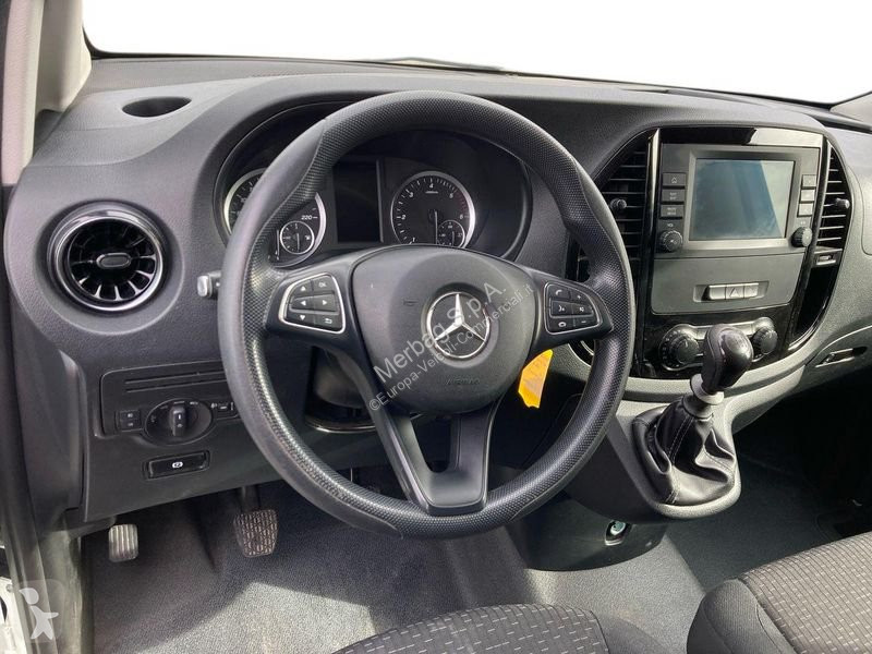 عربة نفعية Mercedes 114 CDI Long