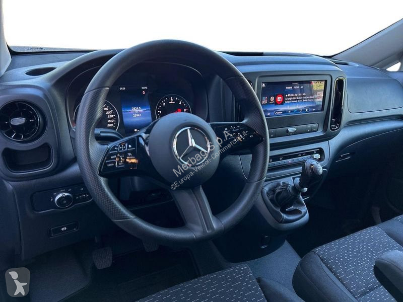 عربة نفعية Mercedes Vito furgone 119 cdi long...