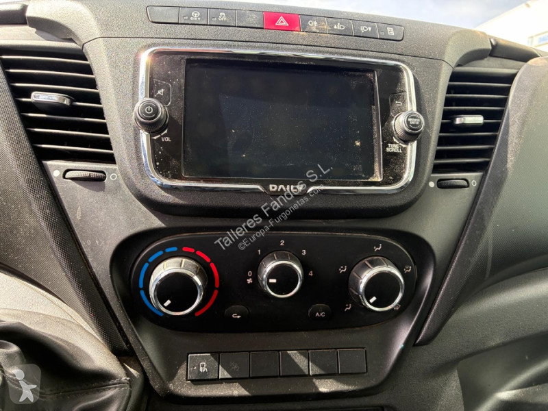 Iveco  35C16 3.0 DOBLE CABINA  CAJA BASCULANTE...