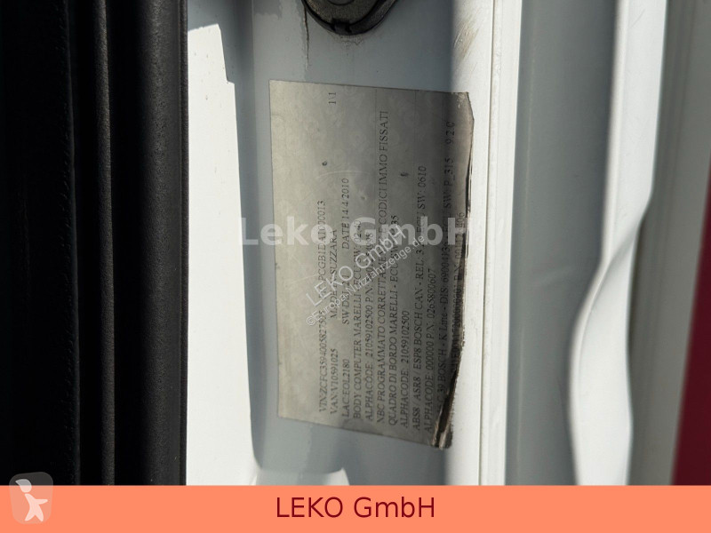 Samochód dostawczy Iveco 35C13 Mit Relec Froid...