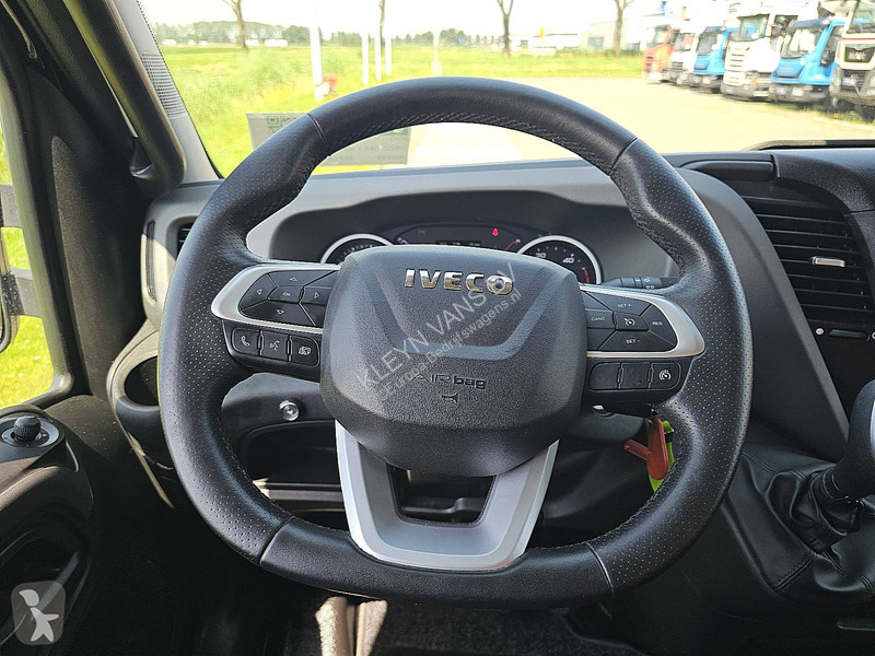 Furgoneta Iveco 40C18 3.0ltr ac aut EURO6