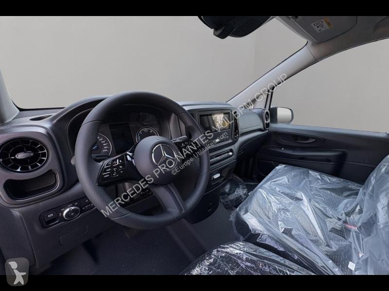 عربة نفعية Mercedes Vito Fg 112 116ch Long...