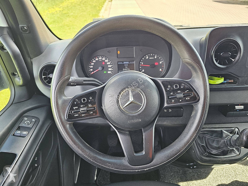 Samochód dostawczy Mercedes 516 CDI 4X4 ALLRAD...