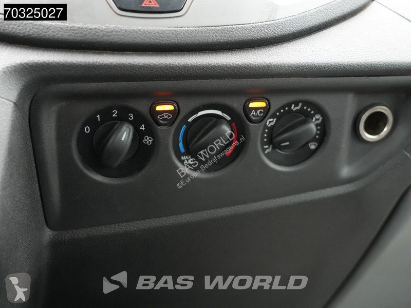 Samochód dostawczy Ford 130pk Dubbel Cabine...