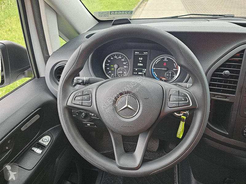 Furgoneta Mercedes L2 280KM WLTP 60kWh!
