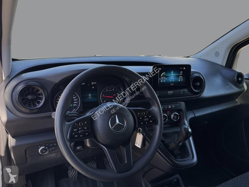 عربة نفعية Mercedes 112 CDI Fourgon PRO Standard