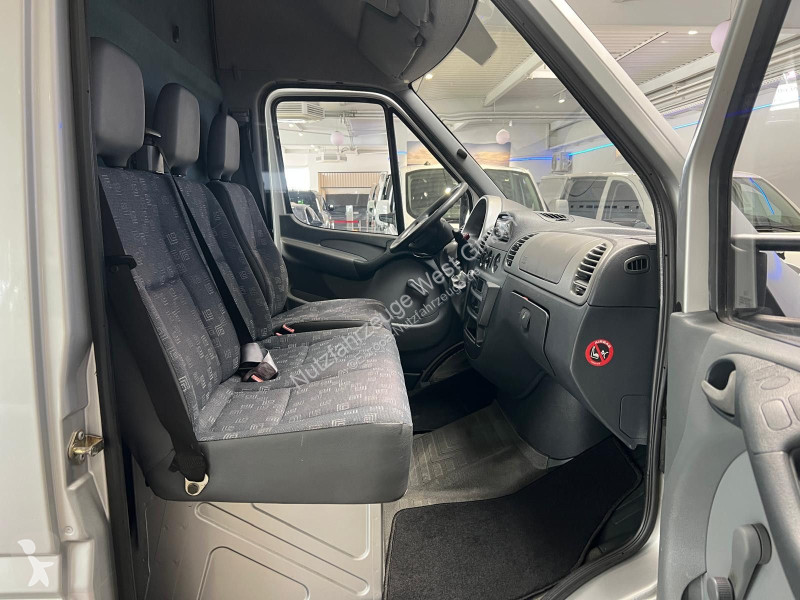 عربة نفعية Mercedes...