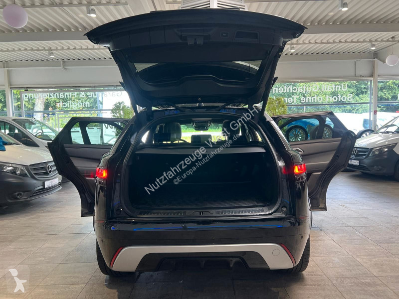 Véhicule utilitaire Land Rover Velar R-Dynamic...