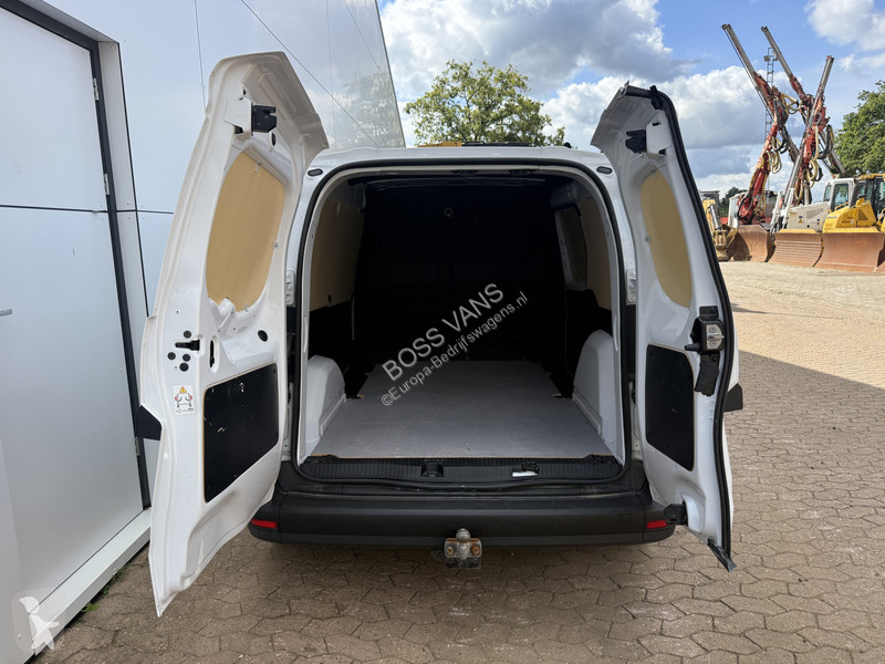 Furgoneta Mercedes 112 51 kWh L2 284 WLTP 98,8...