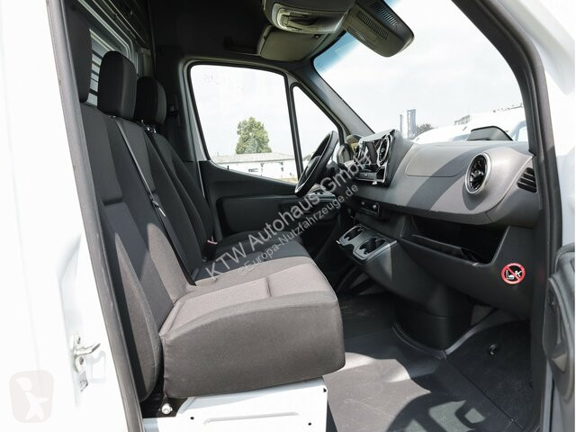 Véhicule utilitaire Mercedes Sprinter 317...