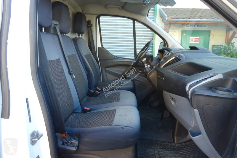 Véhicule utilitaire Ford TRANSIT CUSTOM 2,2...