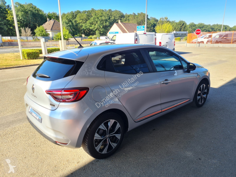 Renault CLIO V REVERSIBLE 1.6 E-TECH 145CH FULL...