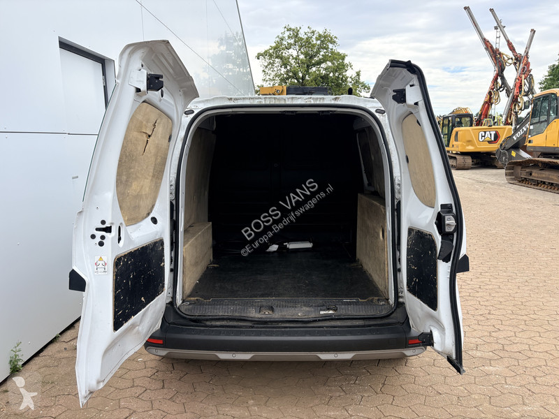 عربة نفعية Nissan EV 45kWh L1 260KM WLTP LED...