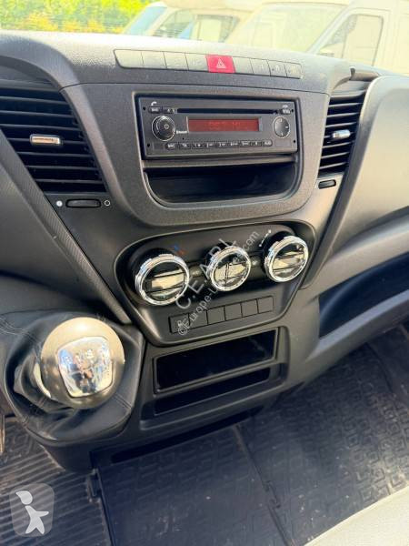 Furgoneta Iveco