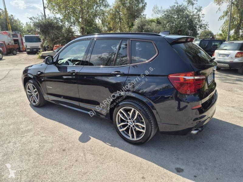 عربة نفعية BMW