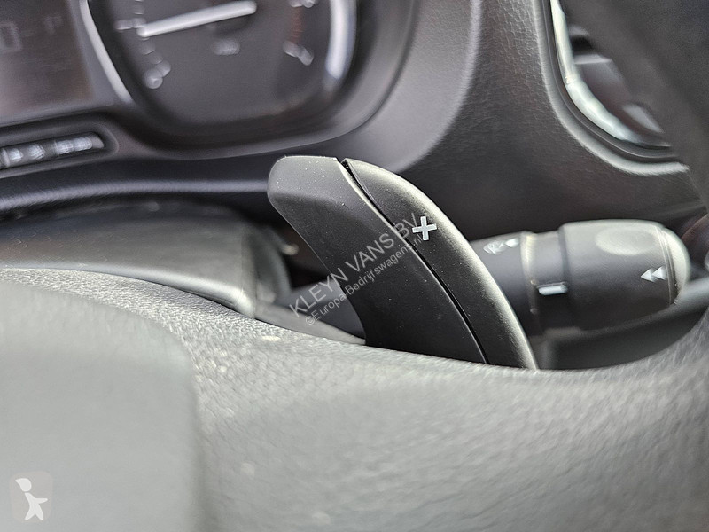 Véhicule utilitaire Toyota 2.0 L3 ac aut EURO6...